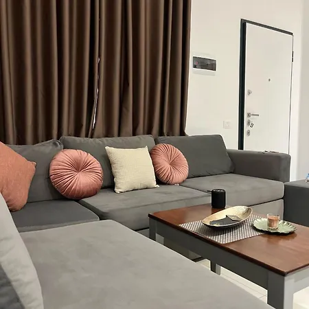 Apartment Tritea